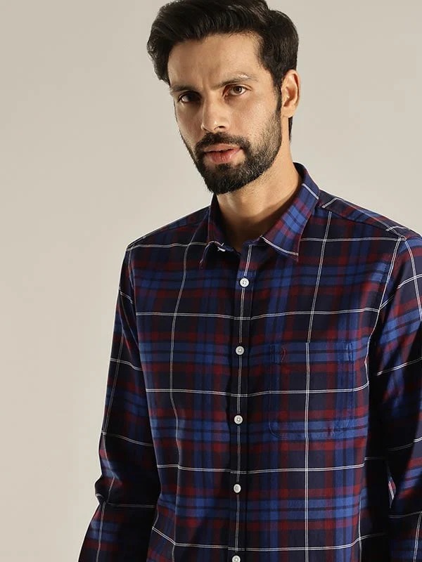 Indian Terrain Men Checkered Dark Blue Shirt
